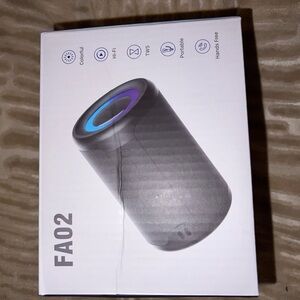 FA02 Black Portable Speaker